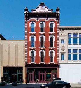 Local Hardware Stores Aim for the Future Image